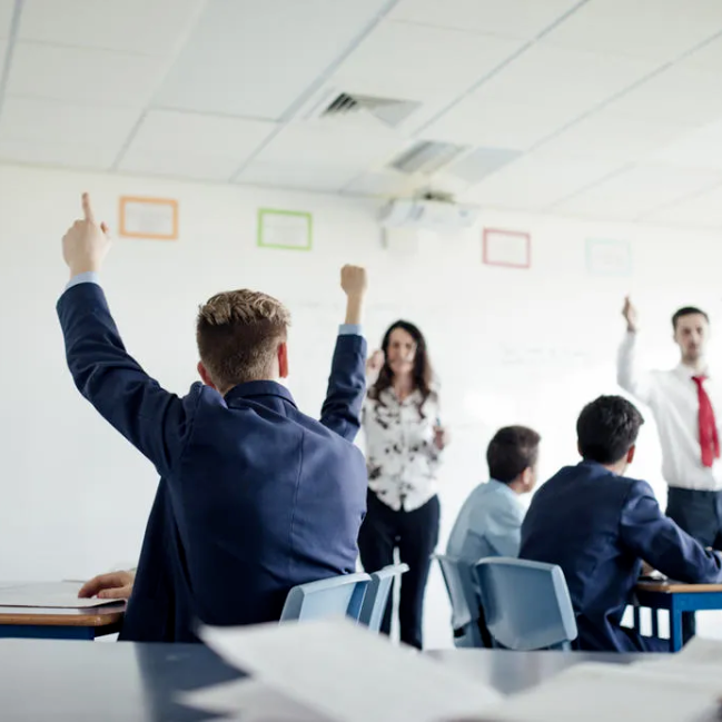 海外留学安全手册：8种被遣返的坑，留学生千万避开